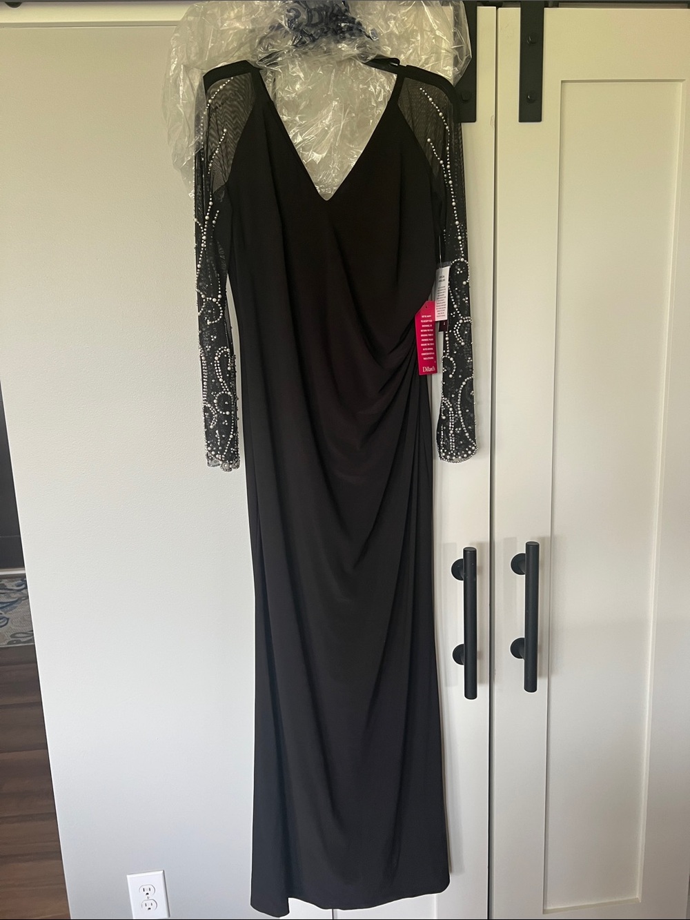 Elegant Black Beaded Long Sleeve Evening Dress Cachet NWT size 14